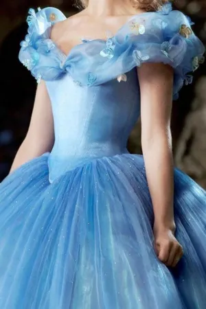 2024 Off The Shoulder Ball Gown Tulle Quinceanera Dresses Sweep Train