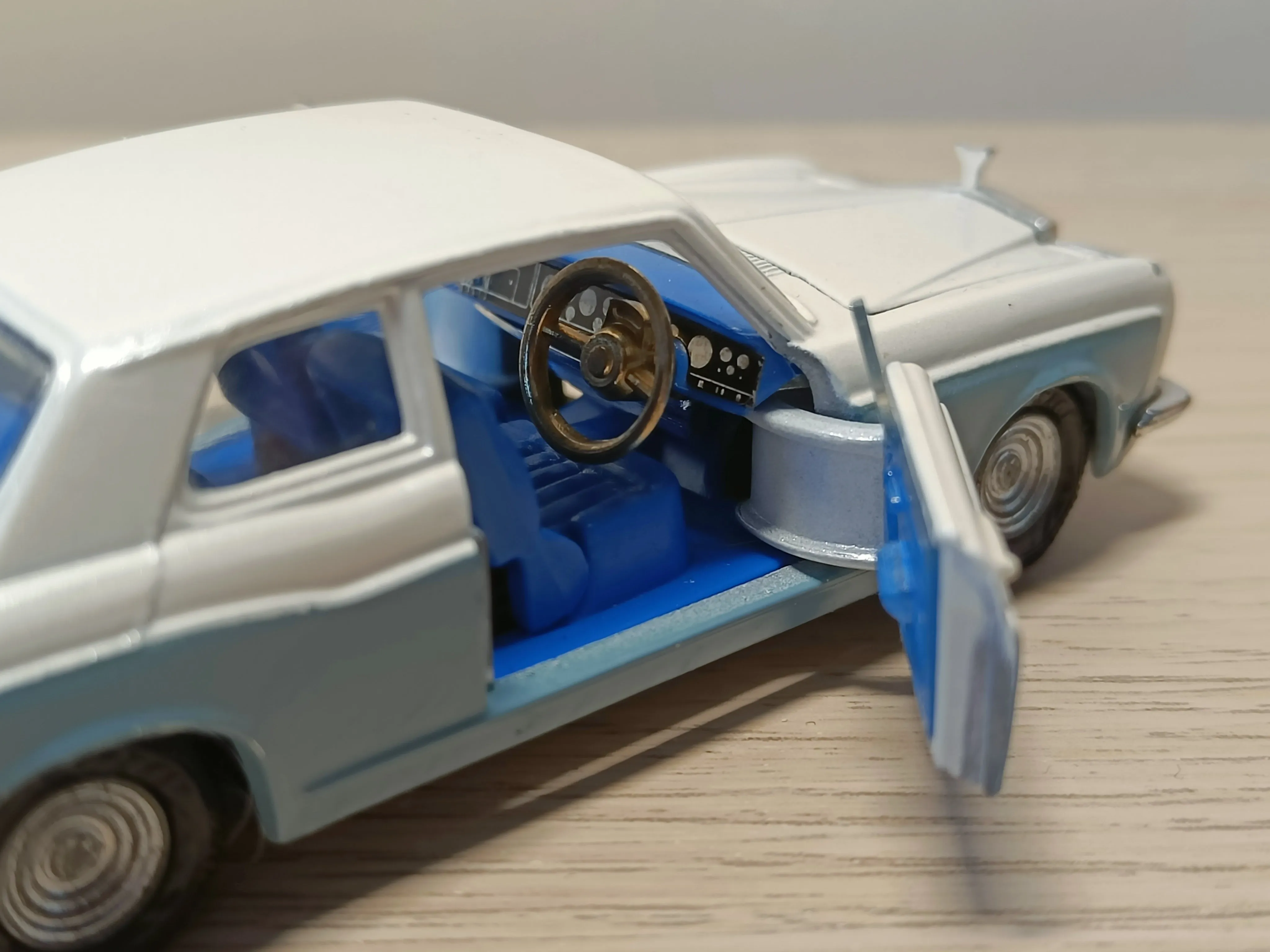 273 Rolls Royce Silver Shadow (2)