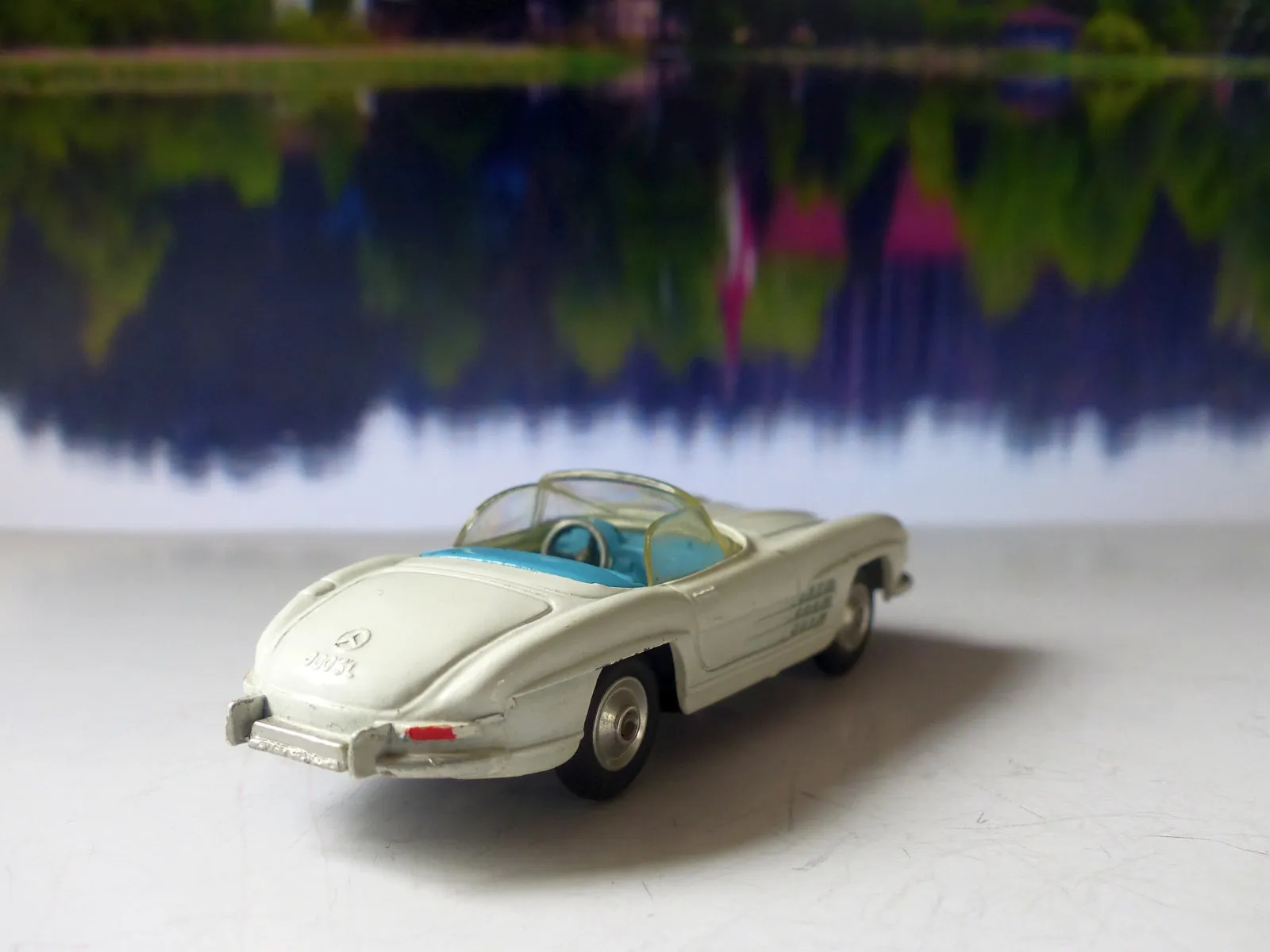 303 Mercedes 300SL Roadster