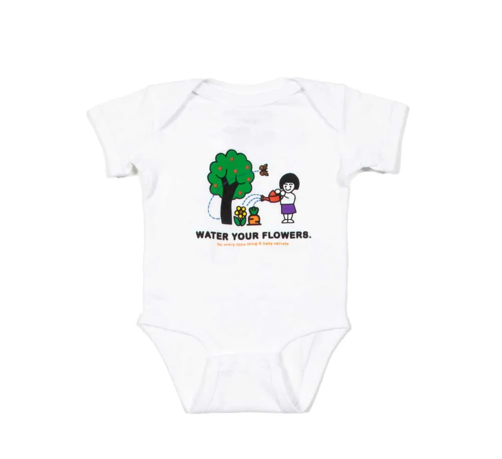 BABY WATER YOUR FLOWERS TEE