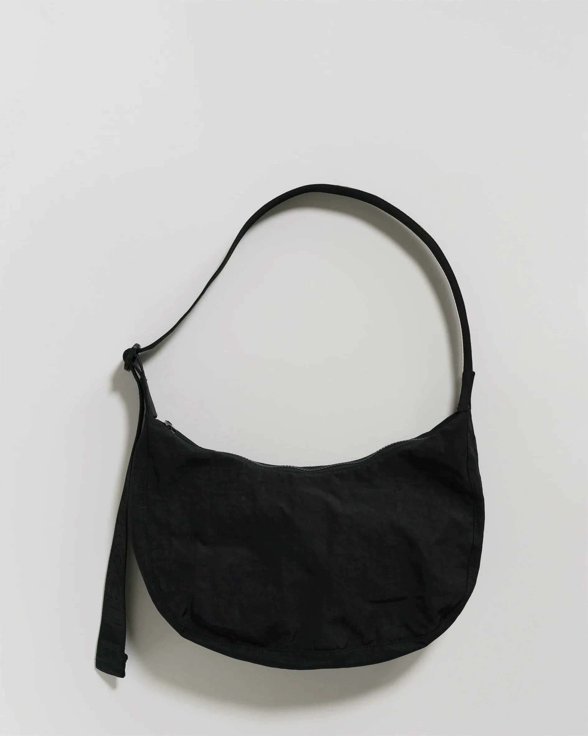 Baggu Medium Nylon Crescent Bag