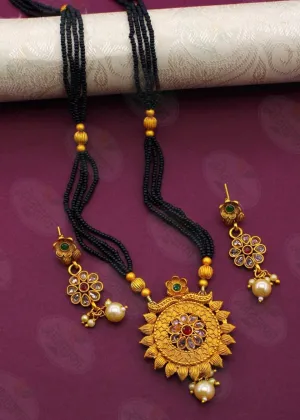 BEAUTIFUL FLORAL PENDANT MANGALSUTRA