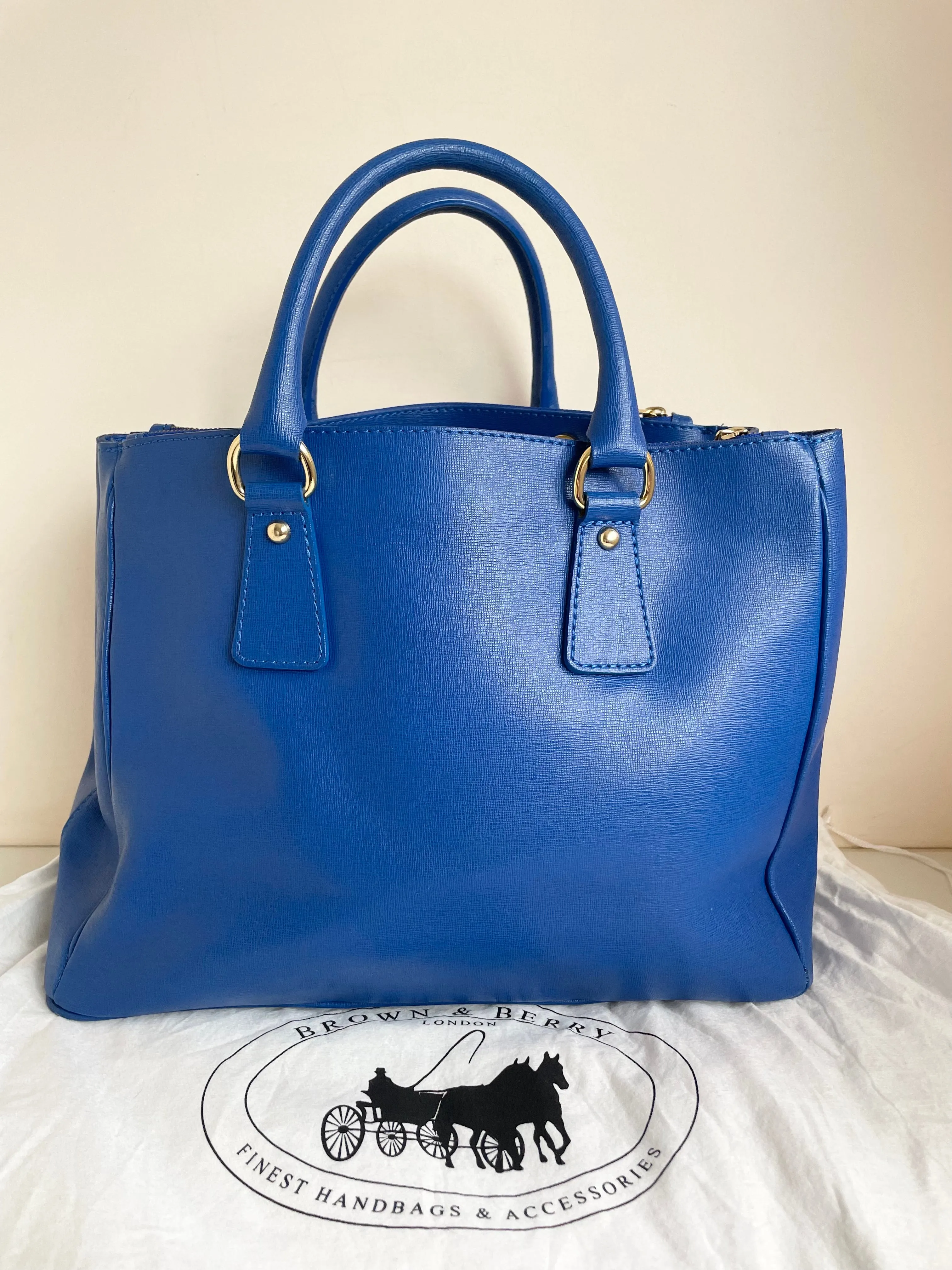 BRAND NEW BROWN & BERRY LONDON ROYAL BLUE LEATHER TOTE BAG WITH DETACHABLE STRAP
