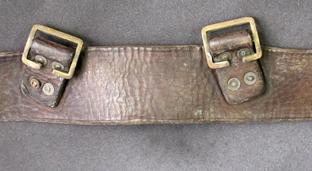 British P-1939 Brown Leather Army Waist Belt