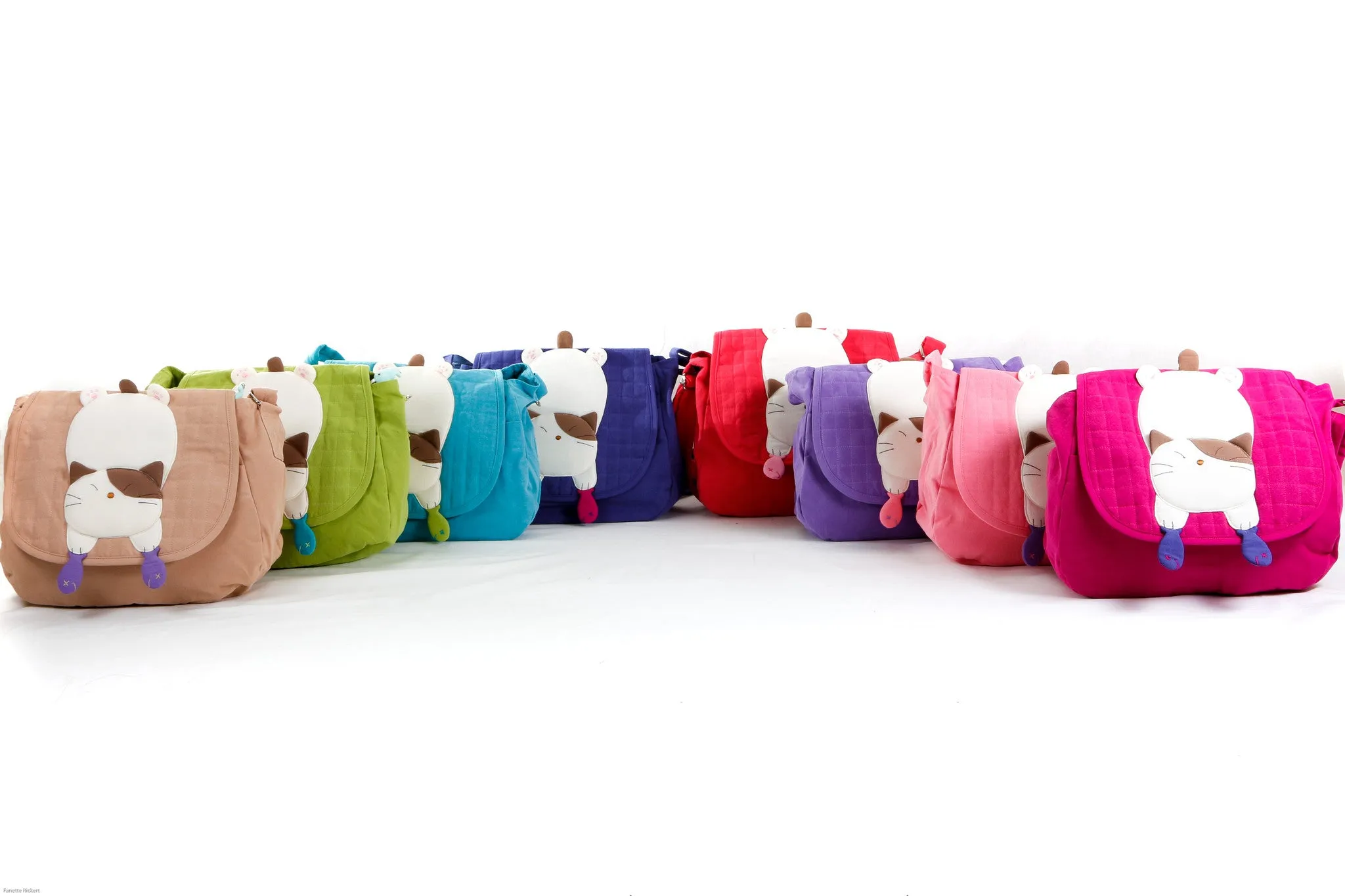 Cara Cat Shoulder Bag