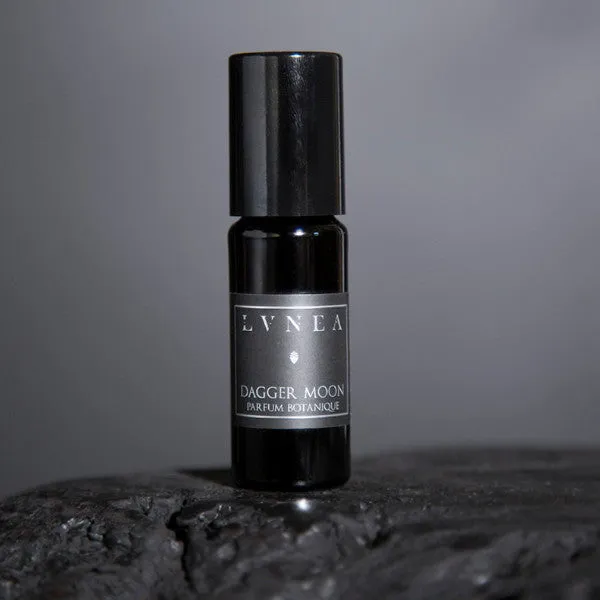 DAGGER MOON - Baked Earth, Ruh Khus, Palo Santo, Coffee Botanical Perfume Oil