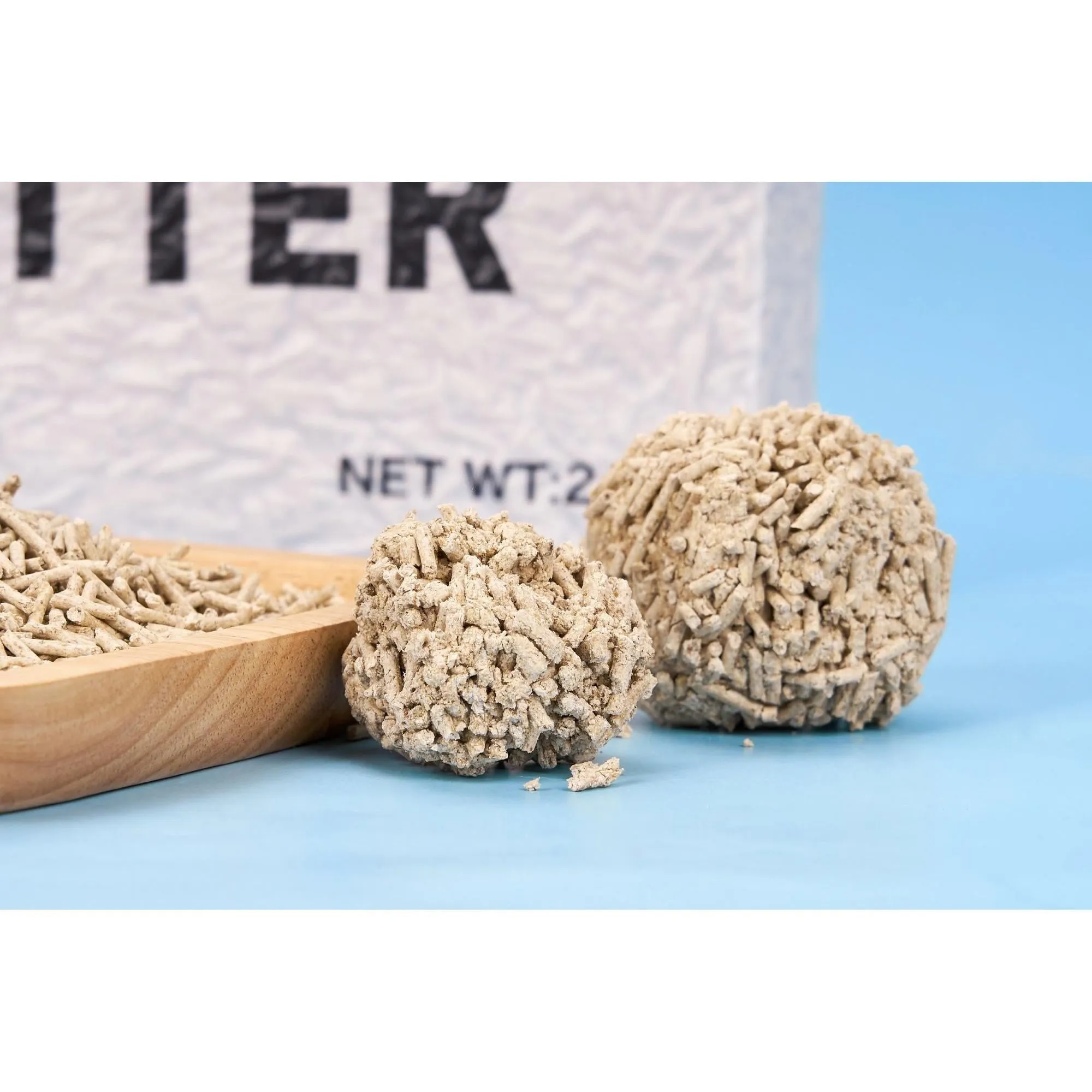 Eco-friendly high-clumping cat litter