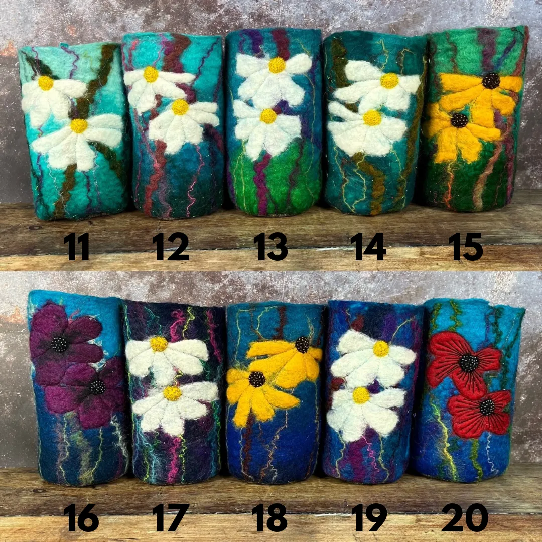 Felt vase - small