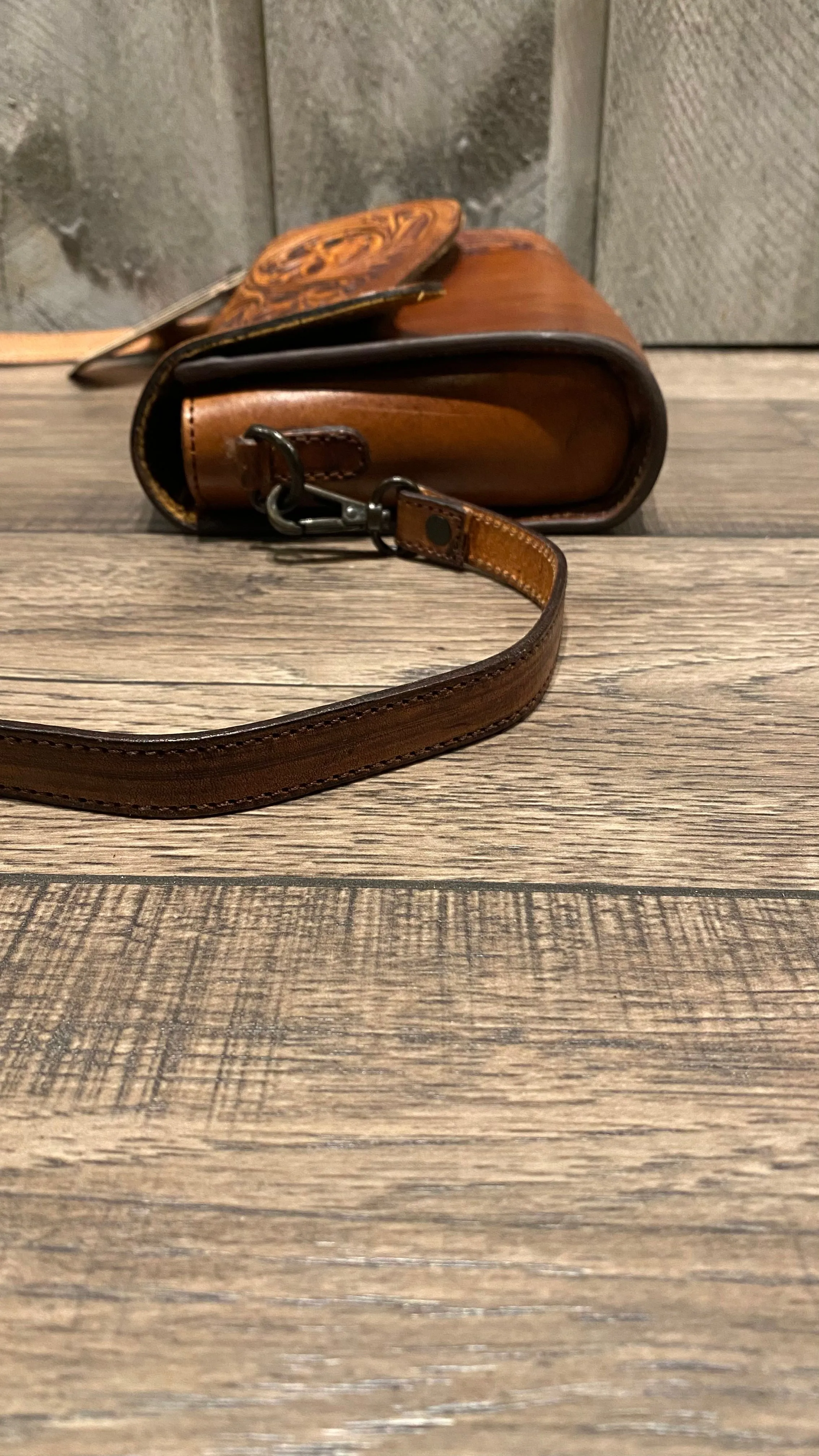 Leather Tooled Handbag Cognac