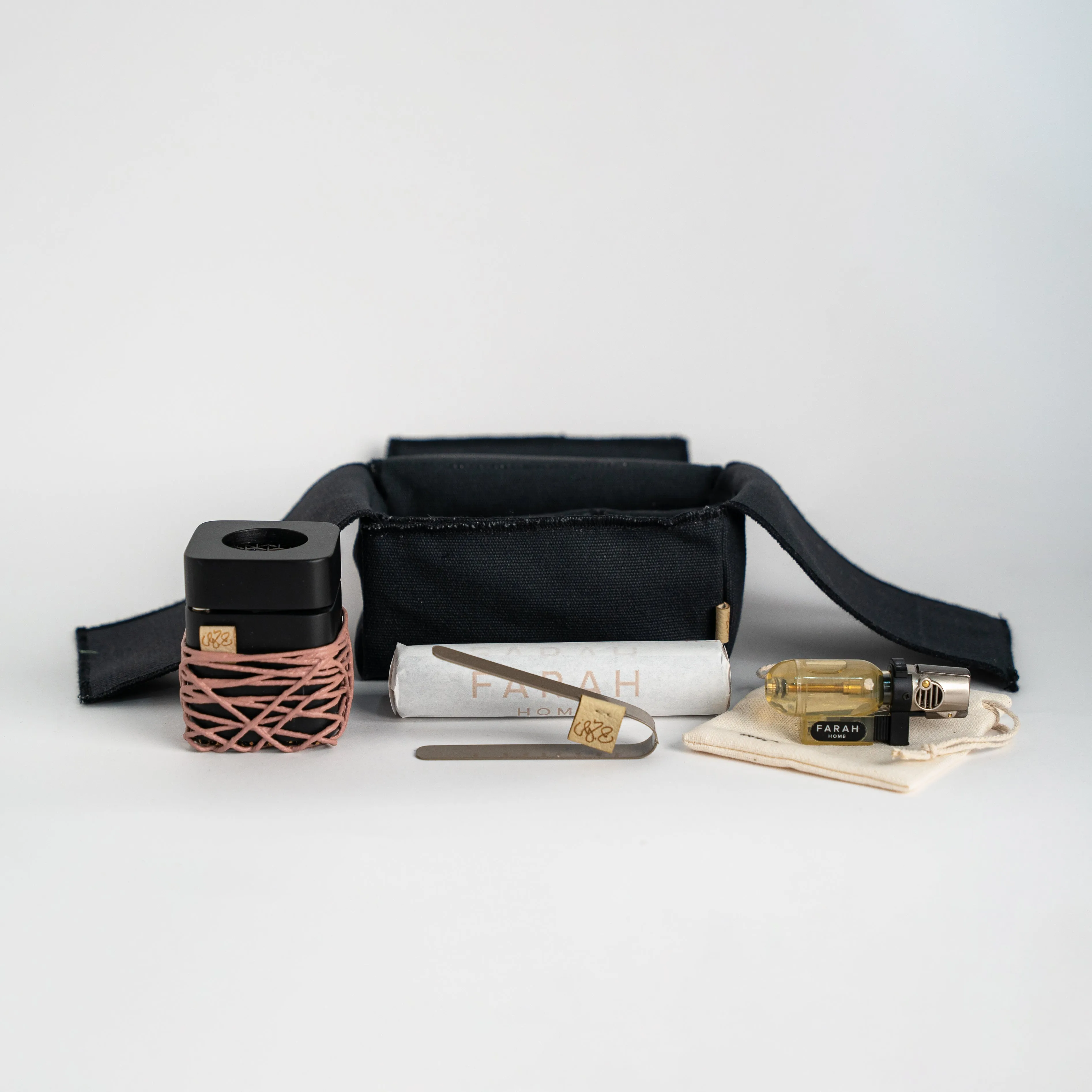 Micro Travel Set - String Dusty Pink in Black Wood