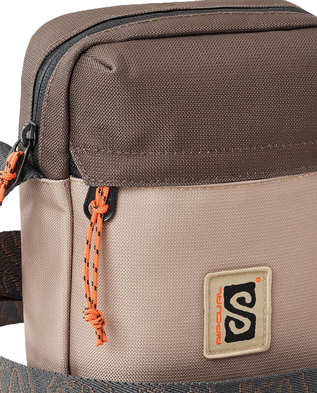 No Idea Pouch Bag in Sand Dune