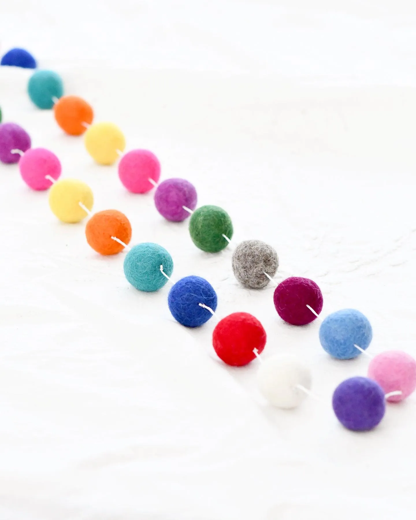 Pompom Felt Ball Garland - Colourful