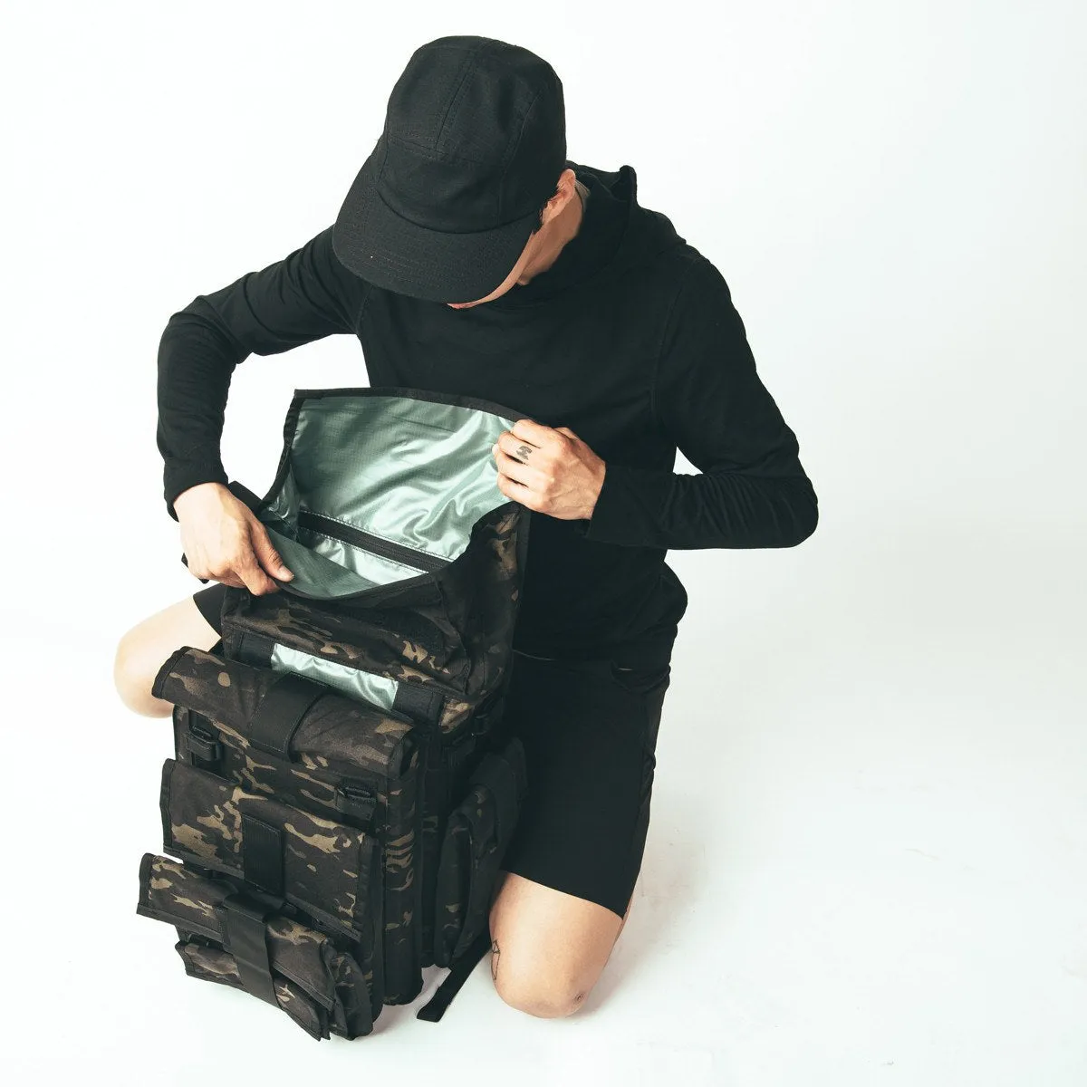 R6 Arkiv Field Pack