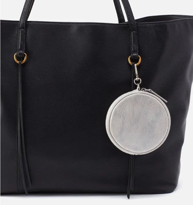 Revolve Go Clip Pouch in Silver