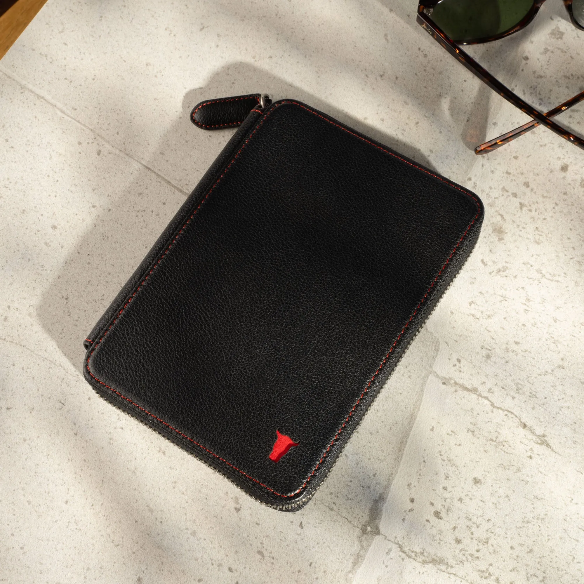 Solo Leather Travel Wallet / Organiser