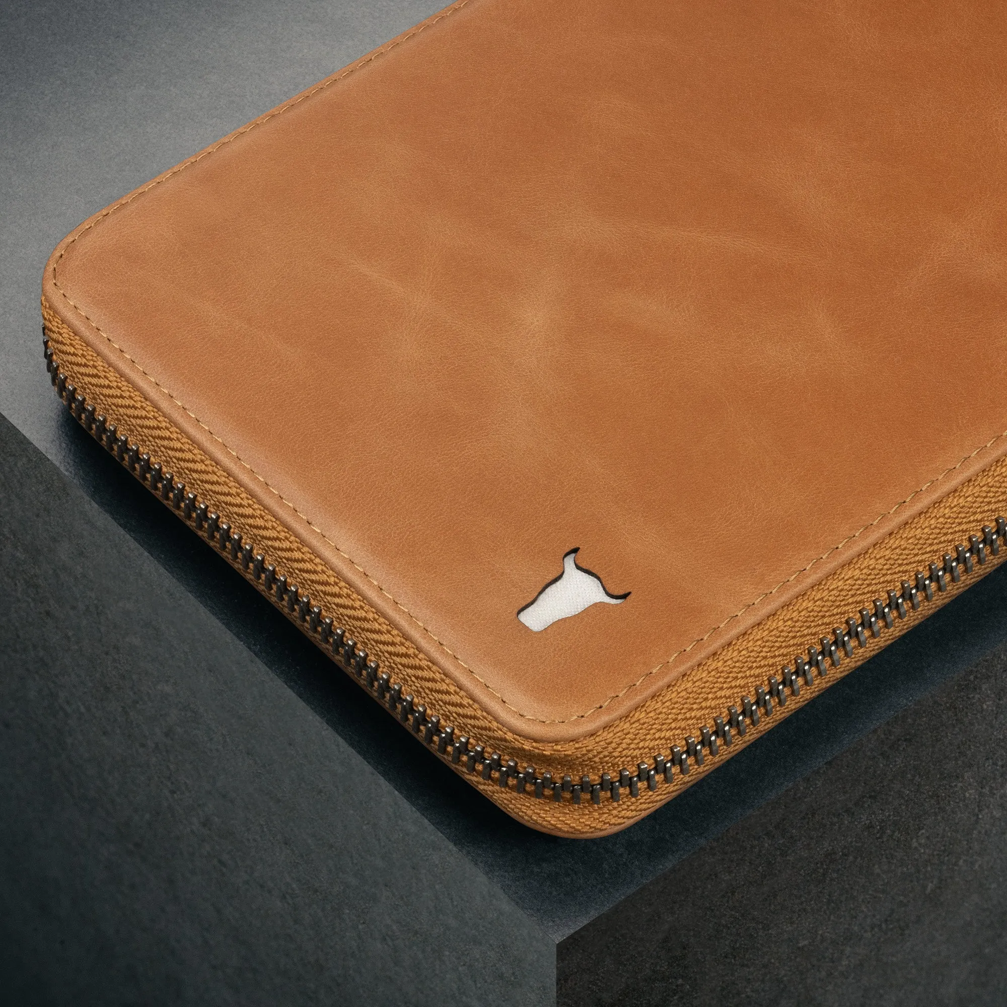 Solo Leather Travel Wallet / Organiser