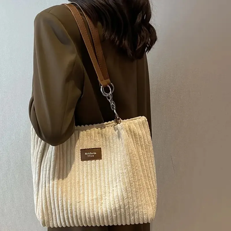 SOPHIA | BORSA IN VELLUTO A COSTE