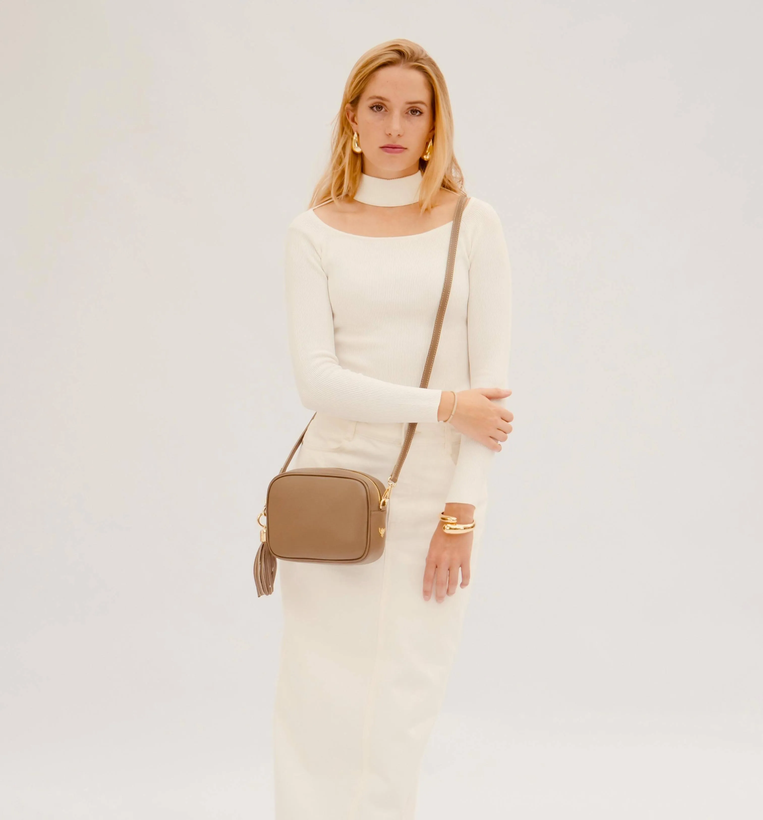The Tassel Latte Leather Crossbody Bag With Cappuccino Dots Strap