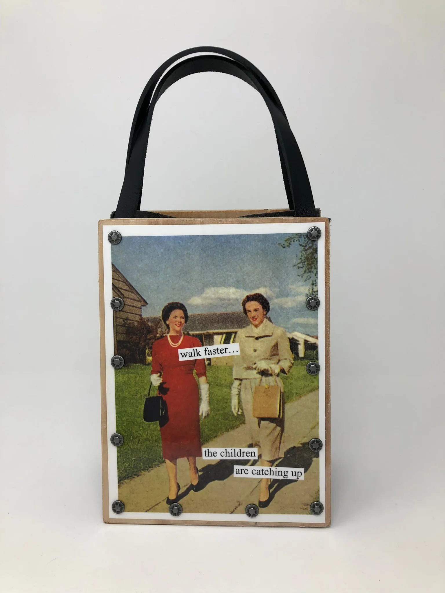 Vintage Modern Woman Handbag-Walk Faster