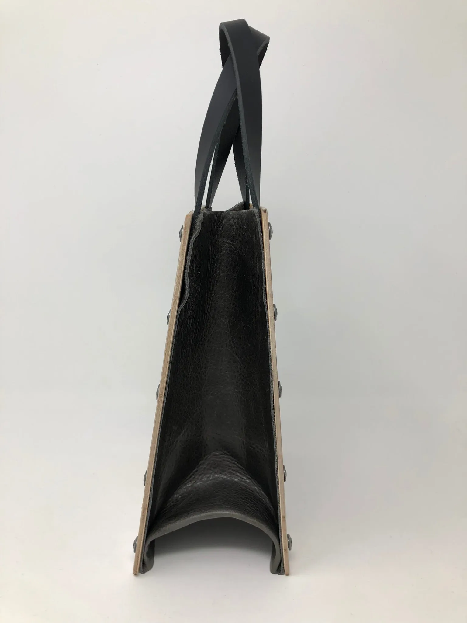 Vintage Modern Woman Handbag-Walk Faster